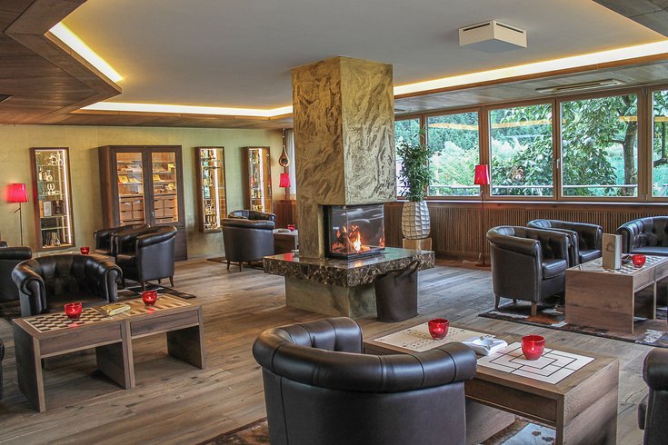 Die Hotelbar & Cigar-Lounge im Quellenhof